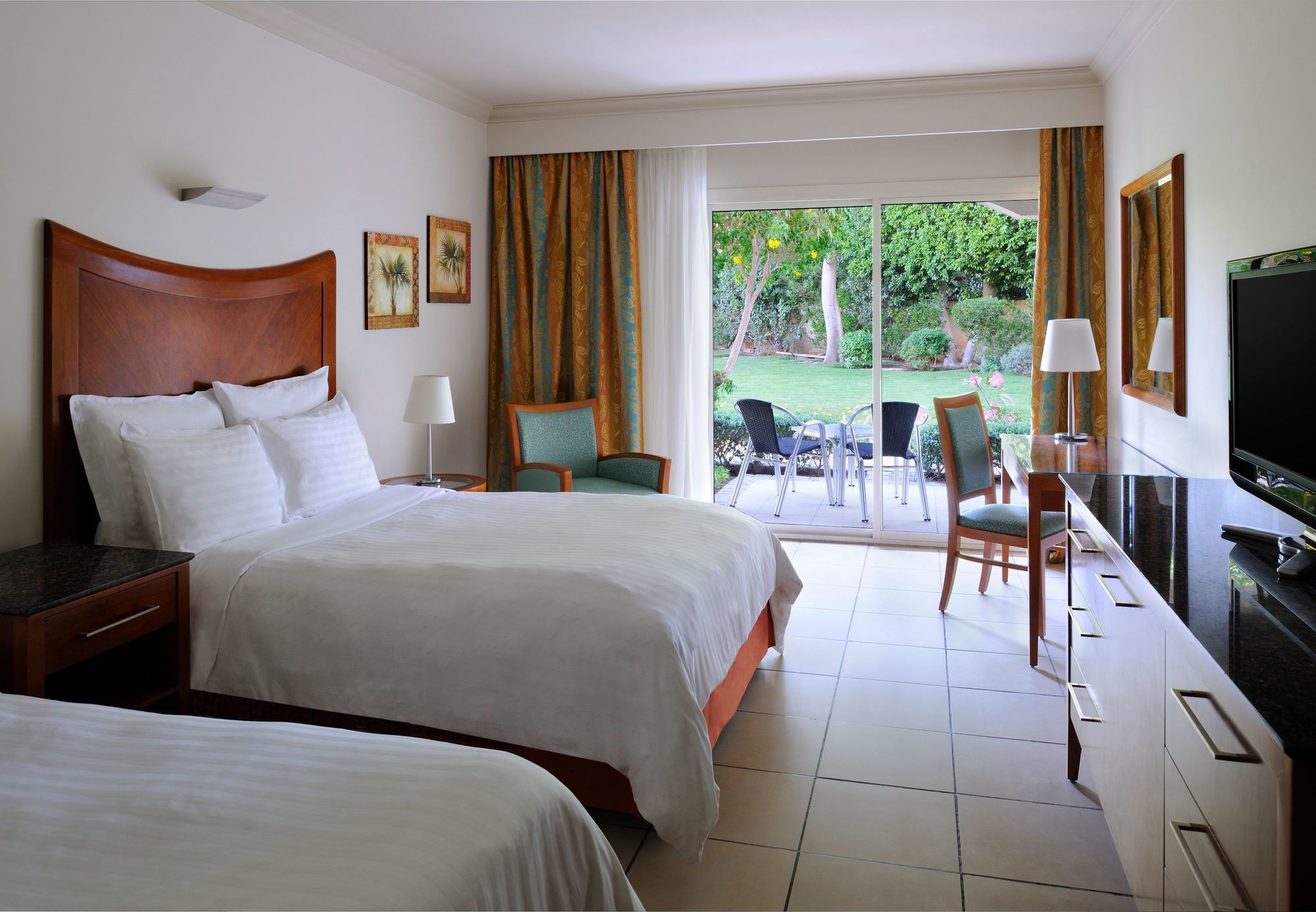 Naama Bay Promenade Managed By Accor 5* Szarm el-Szejk